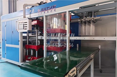 新一代正負(fù)壓吸塑成型一體機(jī)